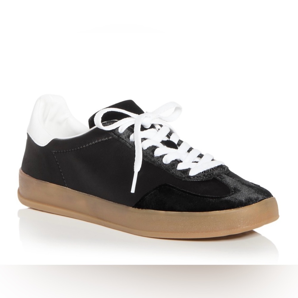 JEFFREY CAMPBELL
Women's Keys Low Top
Sneakers